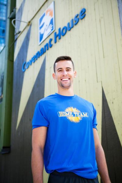 youth worker Kevin running NY marathon in support of homeless youth
